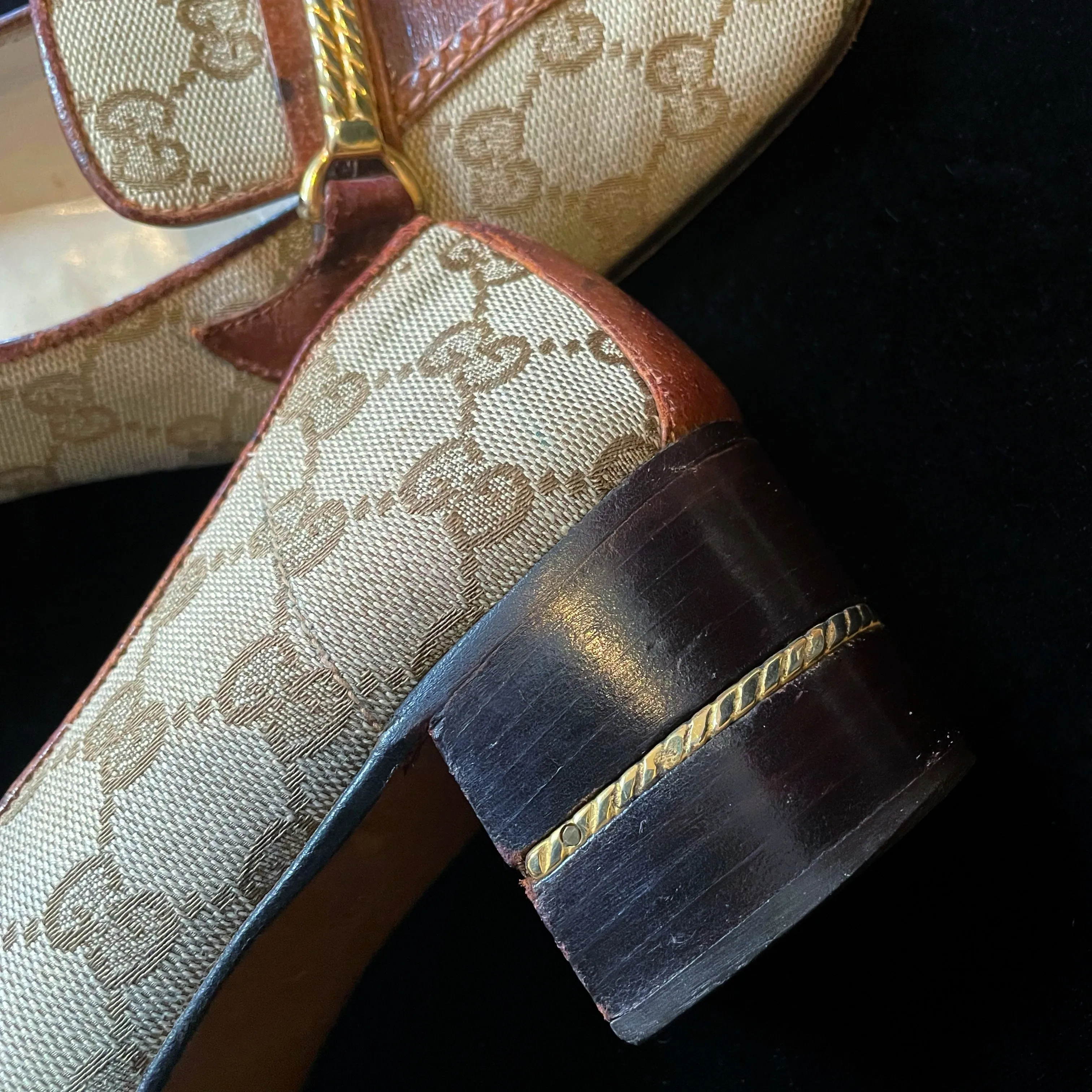 A PAIR OF MID 1970s GUCCI LOAFERS