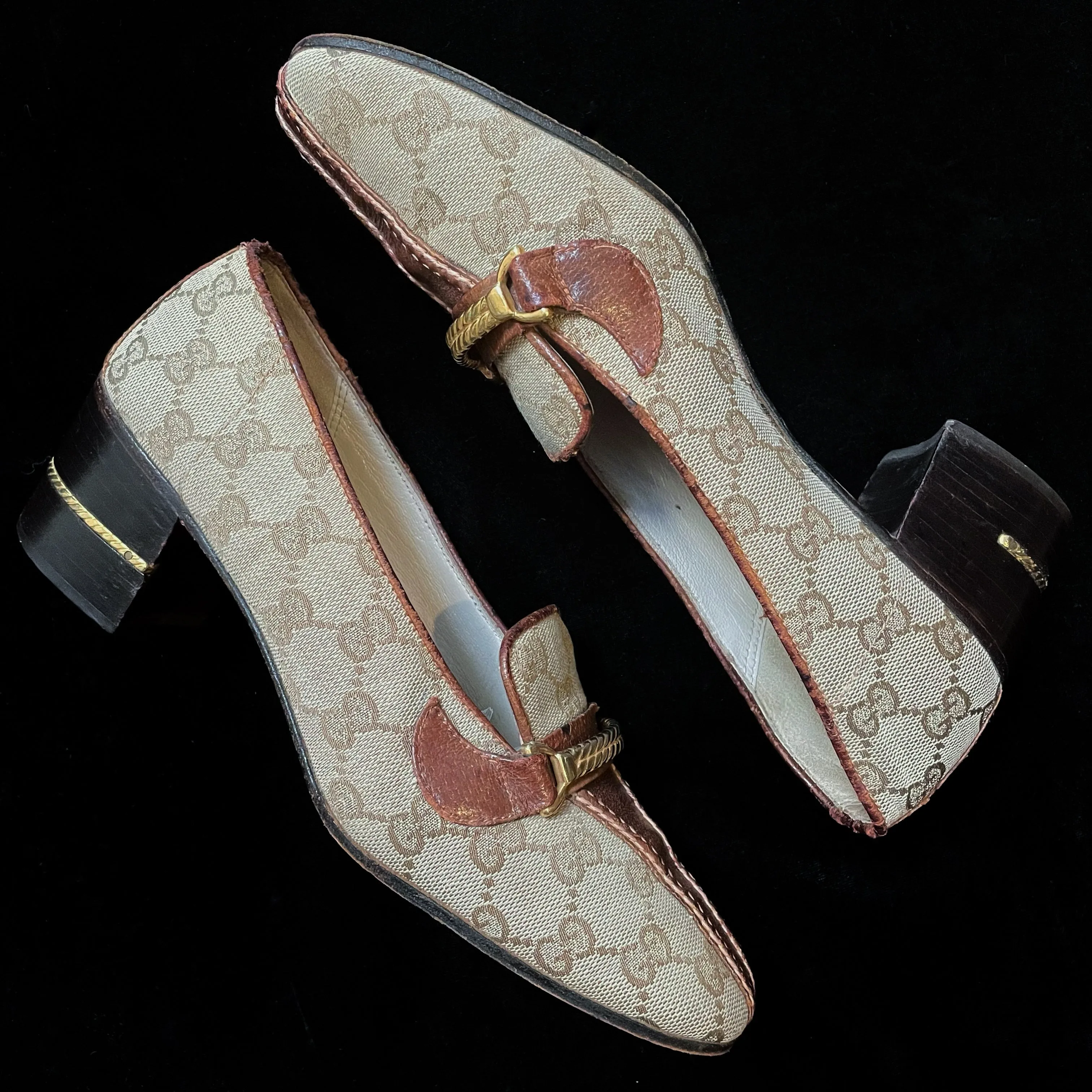 A PAIR OF MID 1970s GUCCI LOAFERS