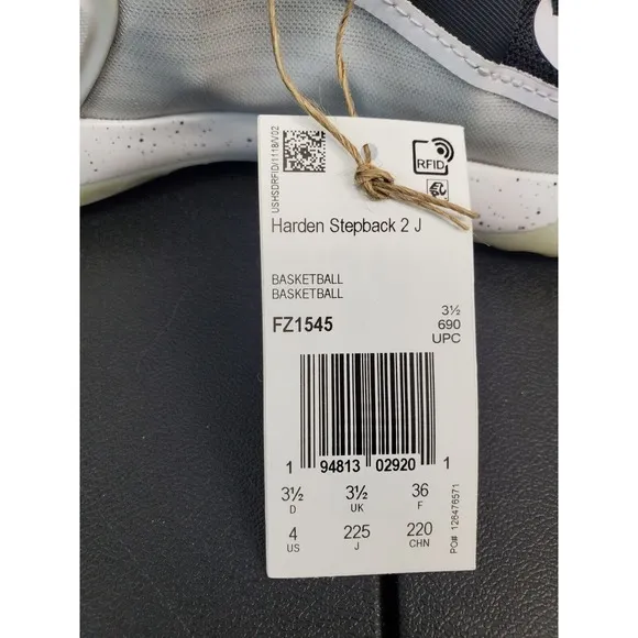 adidas FZ1545 Harden Stepback 2 Sneaker Shoes Basketball Youth Size 4‎ NEW
