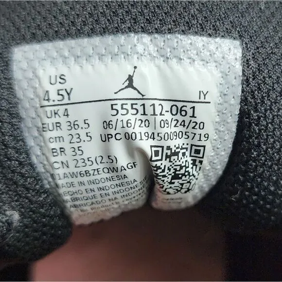 Air Jordan 1 Mid GS 'Arctic Punch'