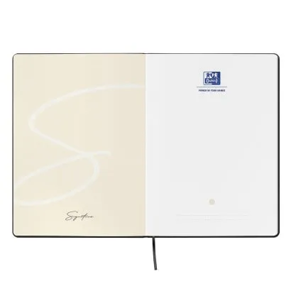 Caderno Signature Liso Preto (artigo sortido)