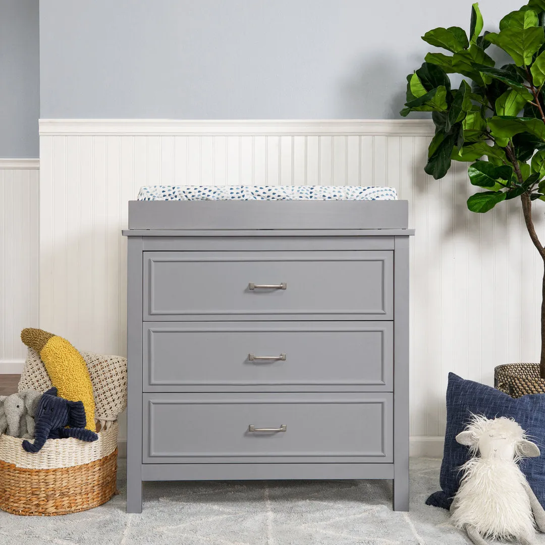 Charlie 3 Drawer Dresser daVinci Color: Gray