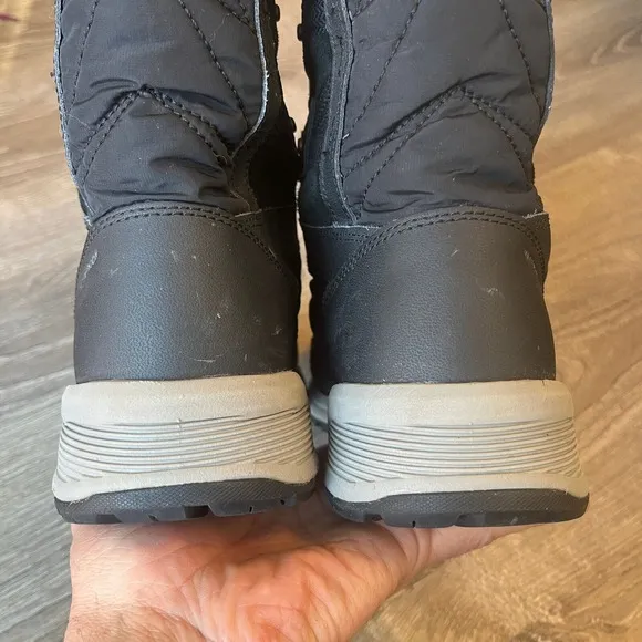 Columbia Meadows Omni-Heat 3D Mid Calf Boot Black Waterproof Womens 8.5 UK 6.5