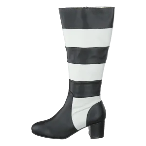 Eve Black/white