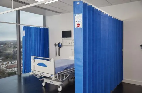 Hygenica - Anti Microbial Treated Fantex® IPC Disposable Cubicle Curtain - medium (3600mm x 2000mm), multiple hook options
