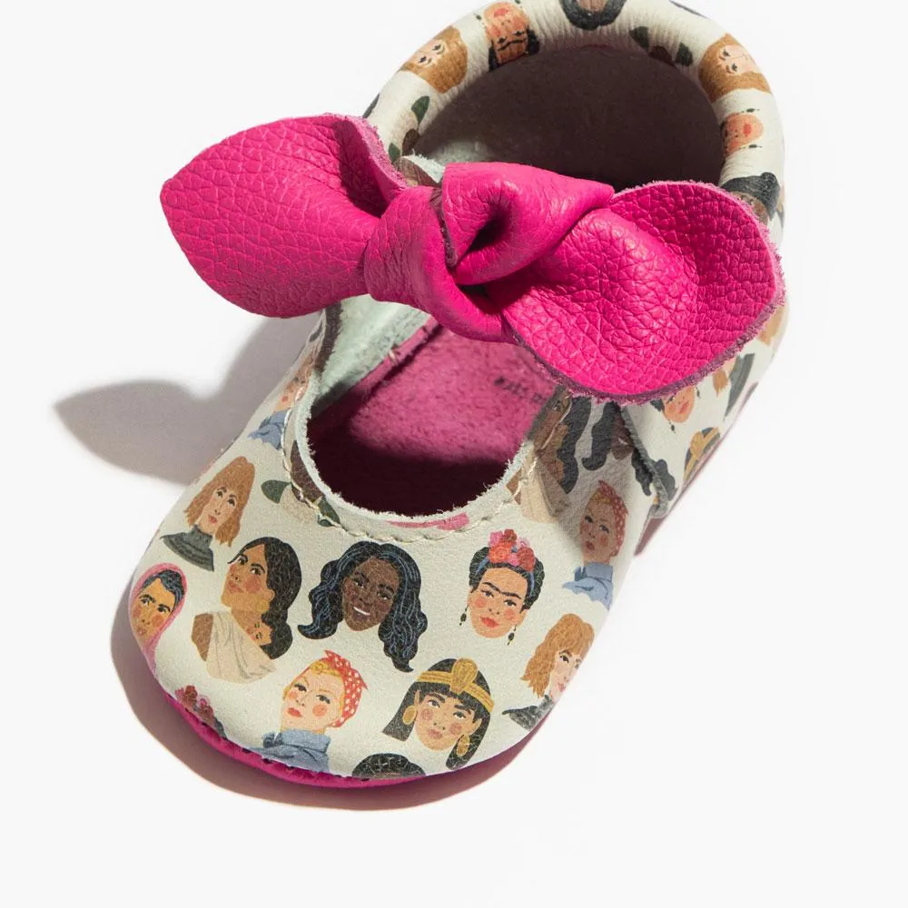 Iconic Women Knotted Bow Baby Shoe