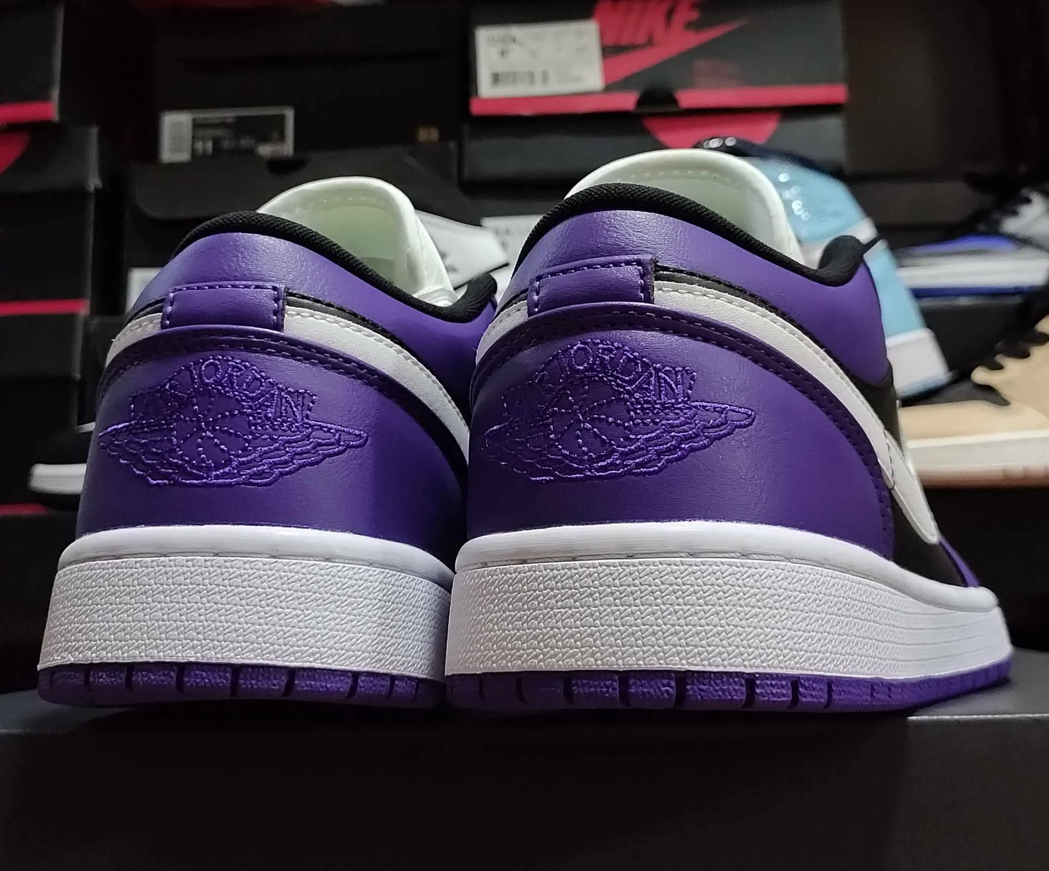 Jordan 1 Low "Court Purple"