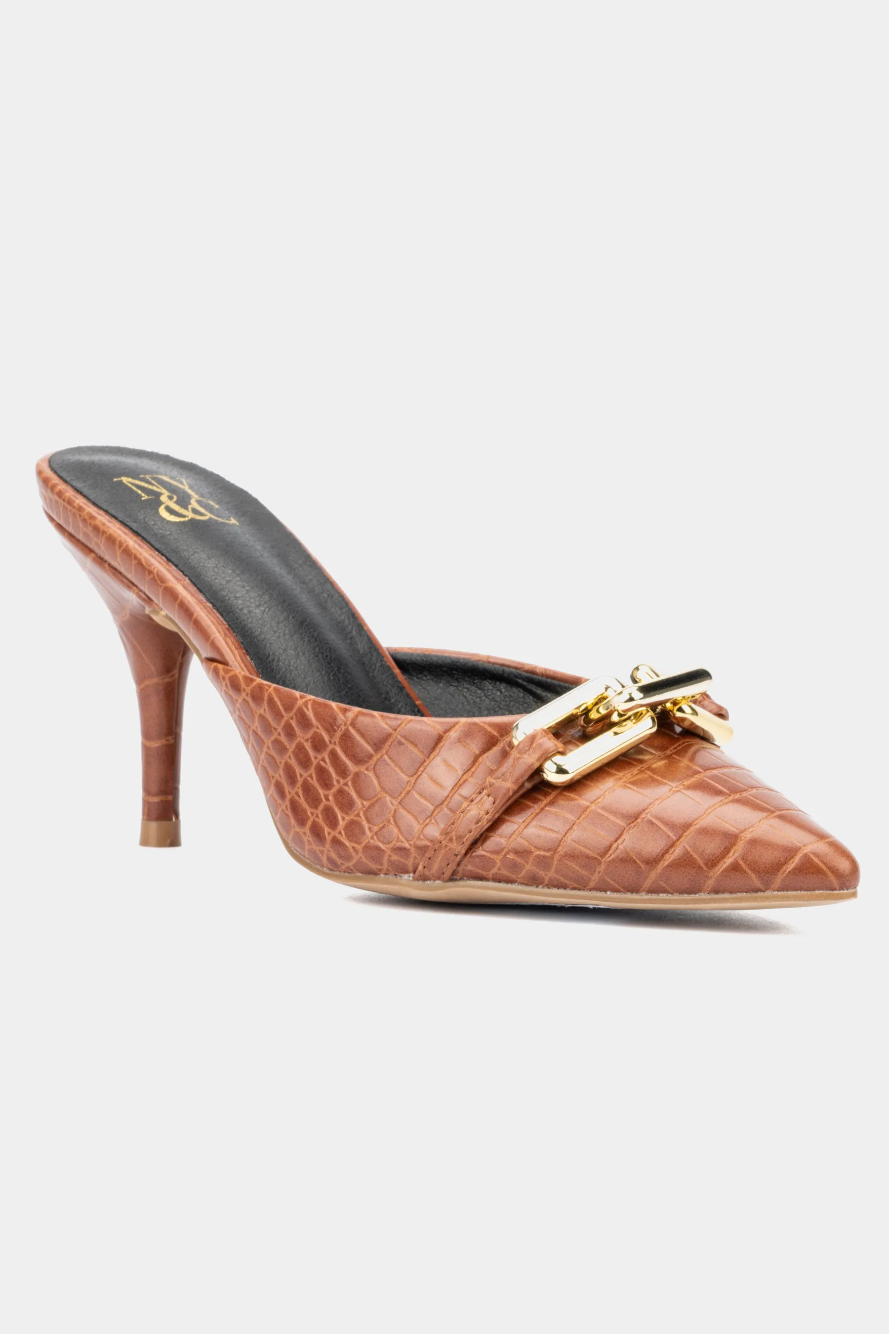 Kyra Metal Accent Pumps