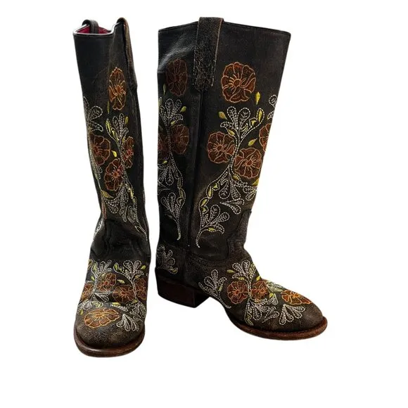 Macie Bean Boots women's 8 brown leather white orange embroidered round toe