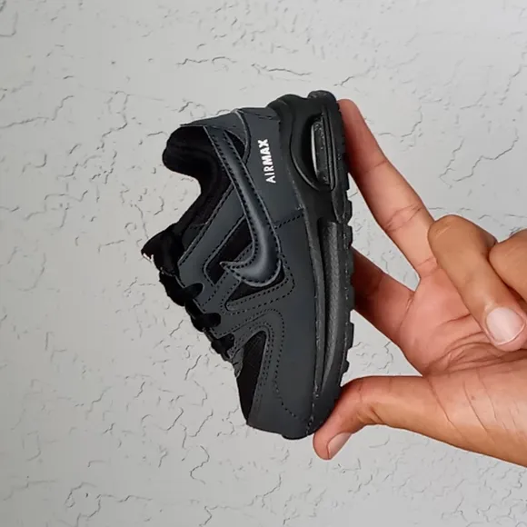Nike Baby Air Max Command Flex Athletic Shoes