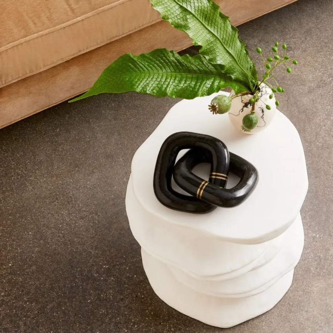 Noli Accent Table