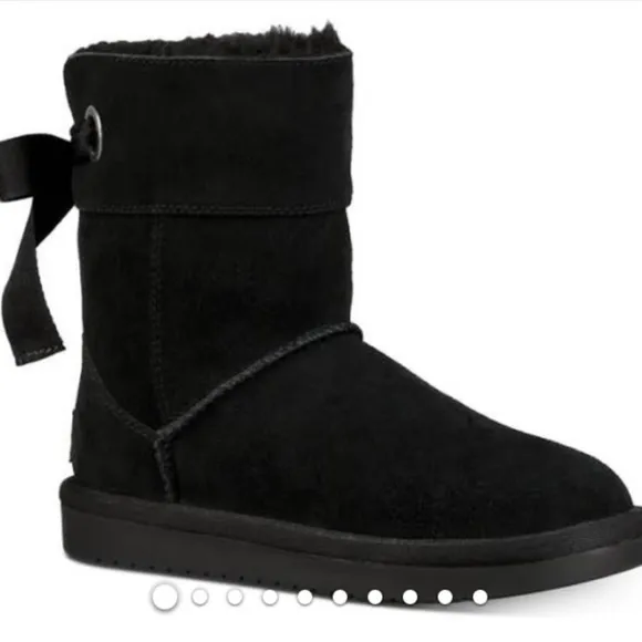 NWOT Koolaburra by UGG boots