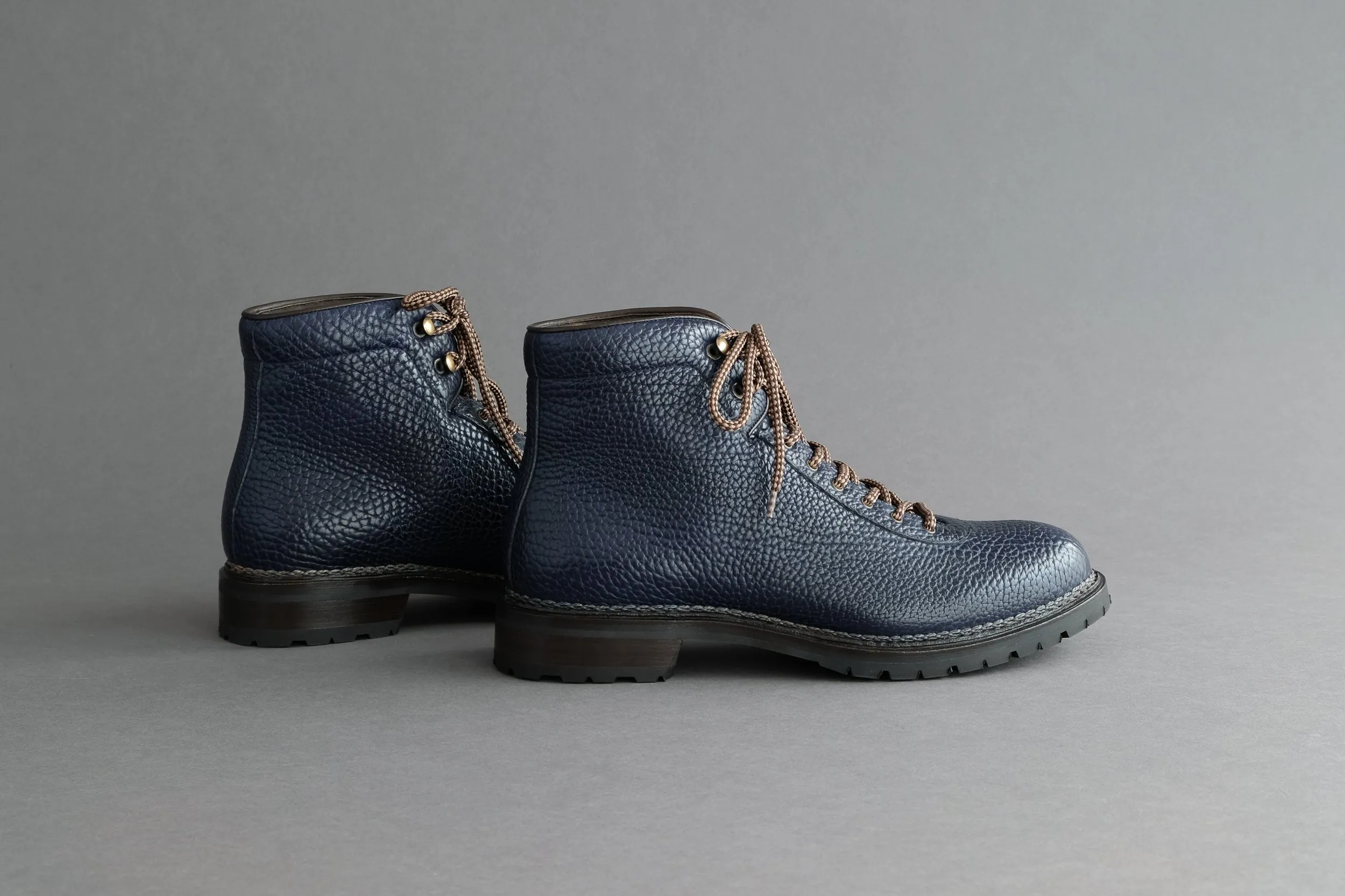 OneFiveFour.Rutor Hiking Boots from Shrunken Bull Leather