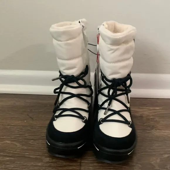 Pajar Tirana Kids - NWT 6Y