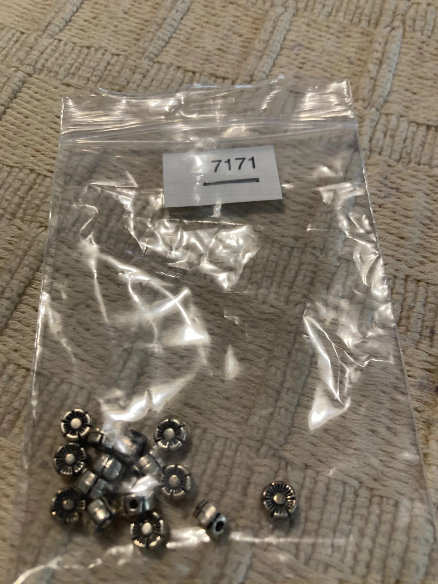 Silver Tone Metal Flower Accent Beads #7171