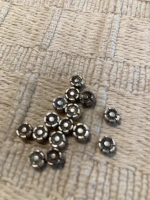 Silver Tone Metal Flower Accent Beads #7171