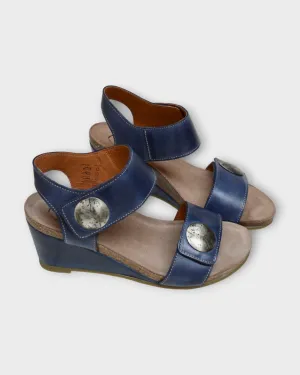 Taos Carousel Size 40 only
