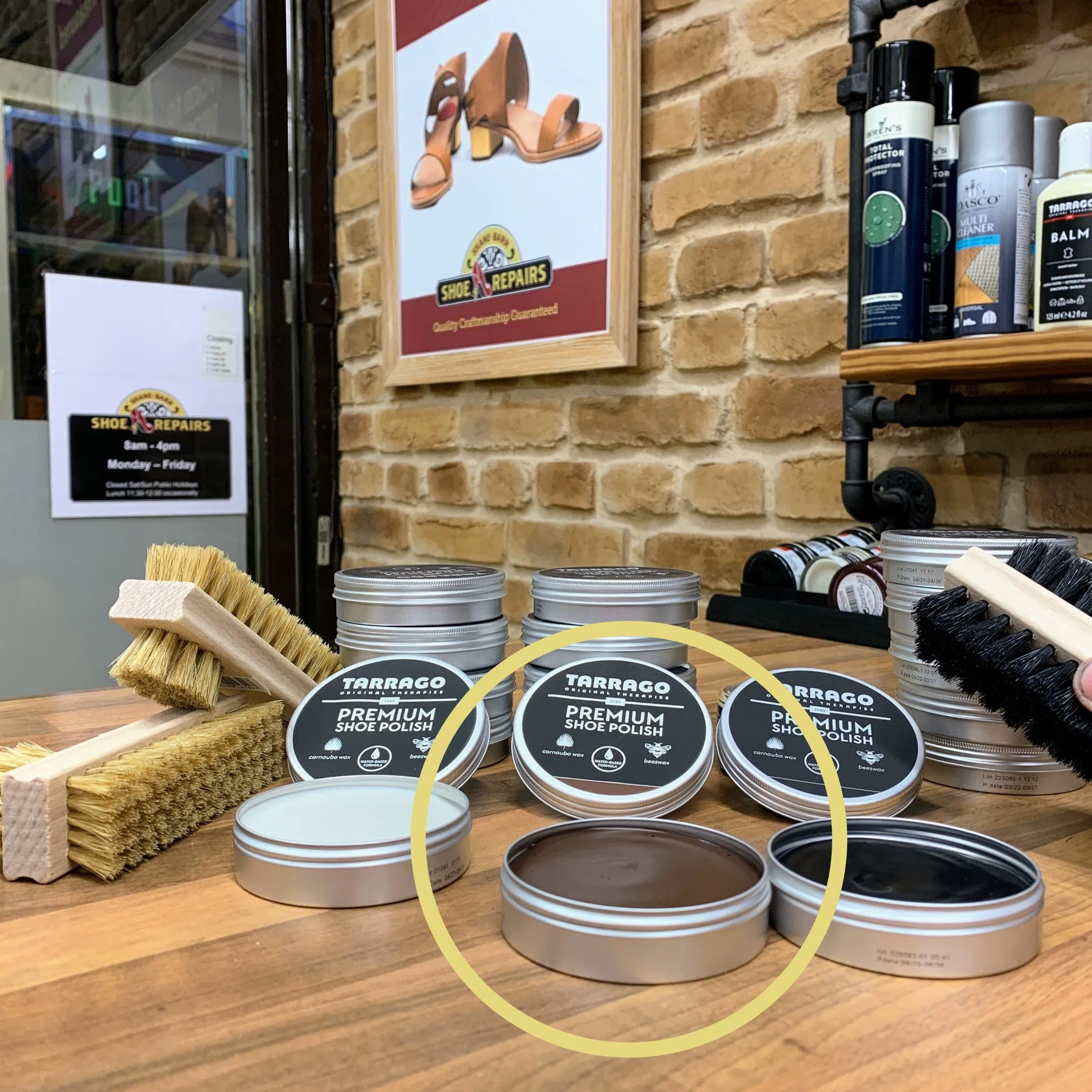 Tarrago Premium Shoe Polish in a Tin