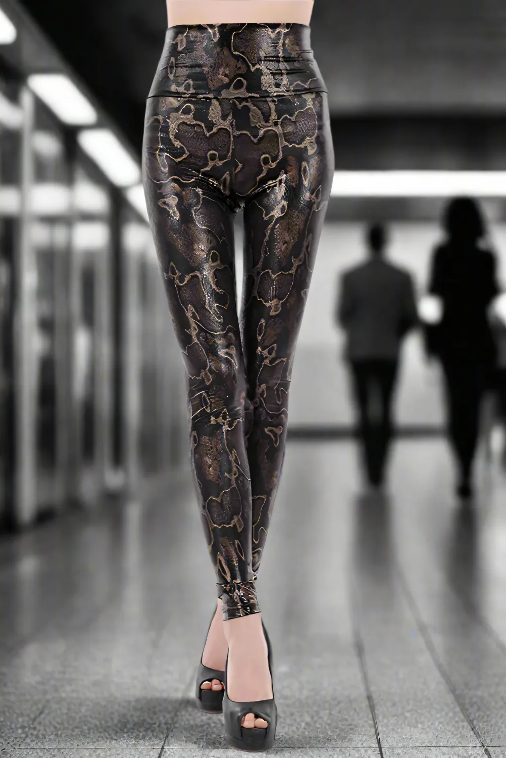 Venom Edge Snakeskin Leggings