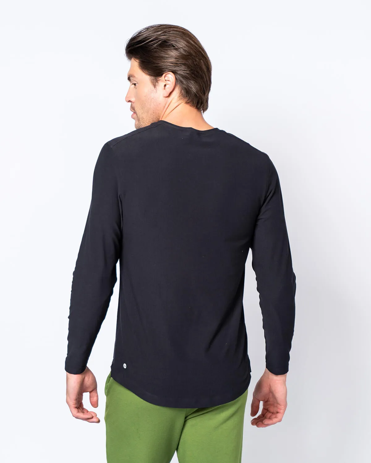 Victory L/S | Black