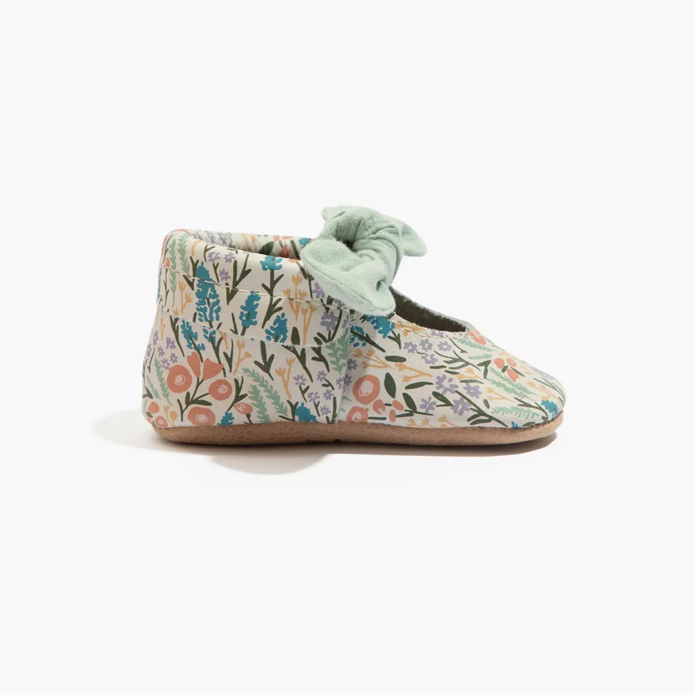 Wallflower Knotted Bow Mocc