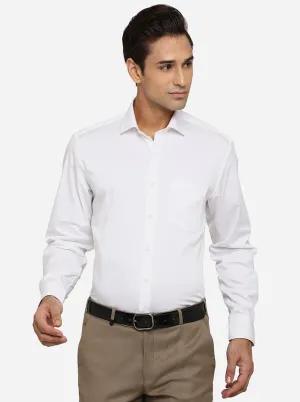 White Solid Regular Fit Formal Shirt | JadeBlue