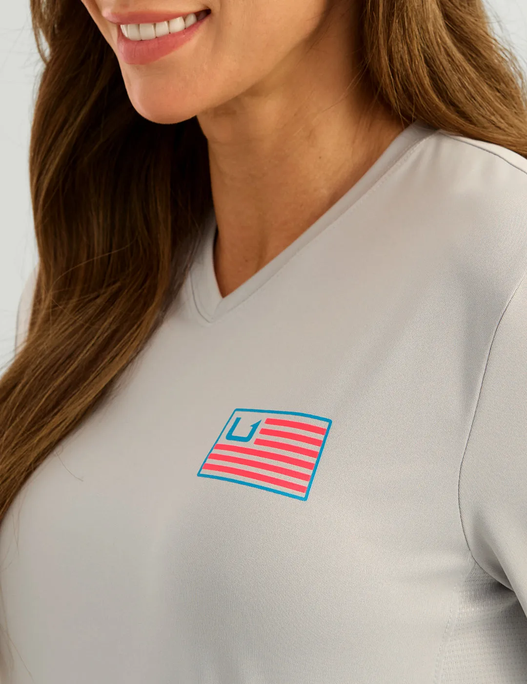 Womens Americana Pursuit Performance V-Neck